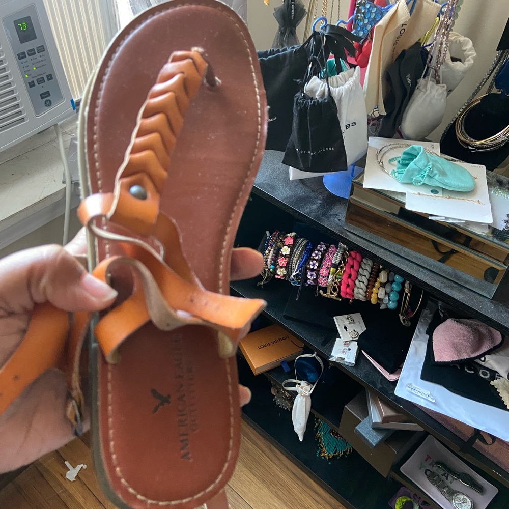 American Eagle & dv sandals